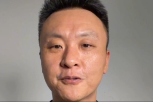 隊(duì)記：杜鋒朱芳雨換身份不是句號 將來還是存在分久必合的可能性