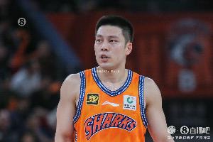 上賽季出場26次！上海男籃與袁堂文續約簽下了三年的新合同