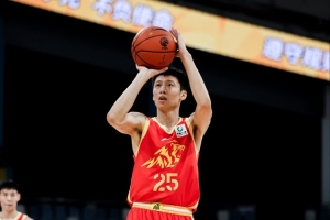效力廣廈11年！趙巖昊總出場&三分&搶斷隊史第2 總得分隊史第4