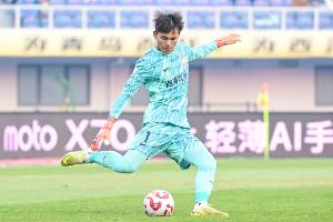 狀態(tài)火熱！22歲李昊中超連續(xù)5輪零封，賽季70次撲救7場(chǎng)零封