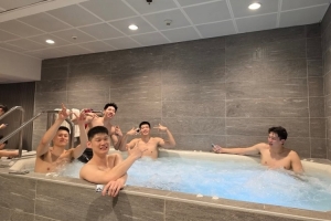 贏球心情好！李弘權賽后更新社媒動態 球隊放松洗冰水浴