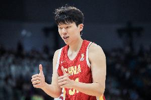 NBA官推夸小楊：楊瀚森精彩表現(xiàn)幫助中國(guó)男籃取勝！