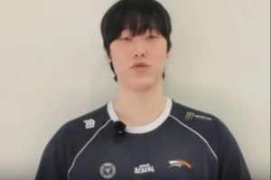 HLE.Zeka、BRO.Roamer祝賀Caps入選名人堂：希望能在S賽相遇