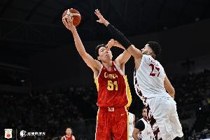 體壇周報(bào)：楊瀚森引領(lǐng)中國男籃大勝 打黎巴嫩將是一場硬仗