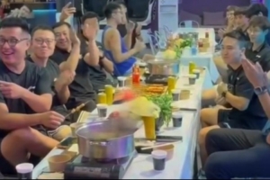 北控男籃團建日！打游戲開黑+吃火鍋大餐+歡樂唱K
